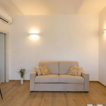 Apartamento I Pini-2 By Interhome