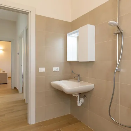 I Pini-2 By Interhome Apartamento